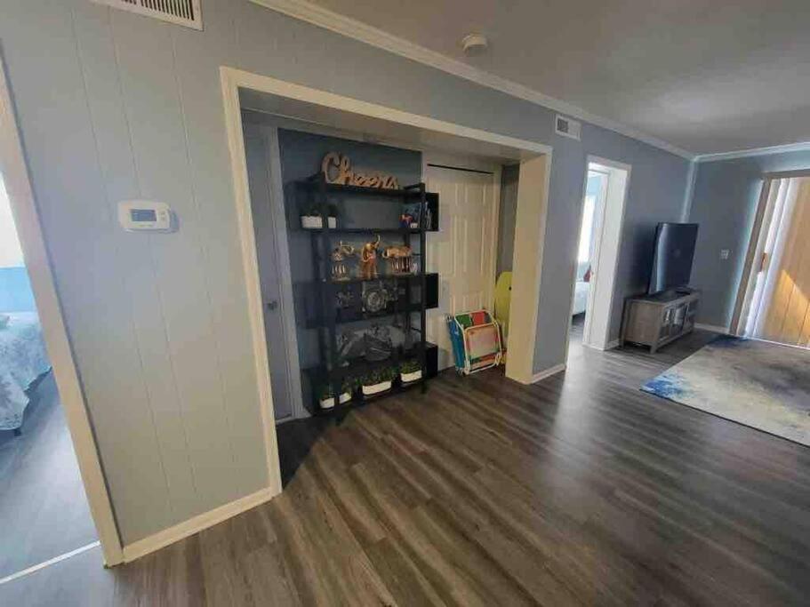 2022 Renovated 2-Bdrm Cozy, Lovely Condo W/Parking! Хилтън Хед Айлънд Екстериор снимка