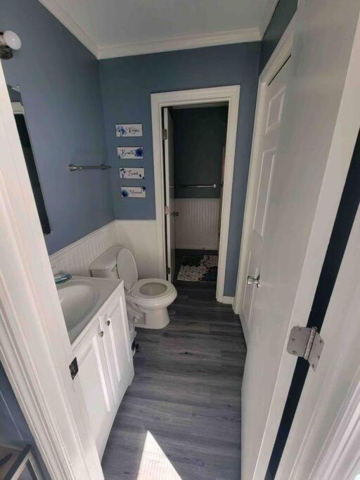 2022 Renovated 2-Bdrm Cozy, Lovely Condo W/Parking! Хилтън Хед Айлънд Екстериор снимка