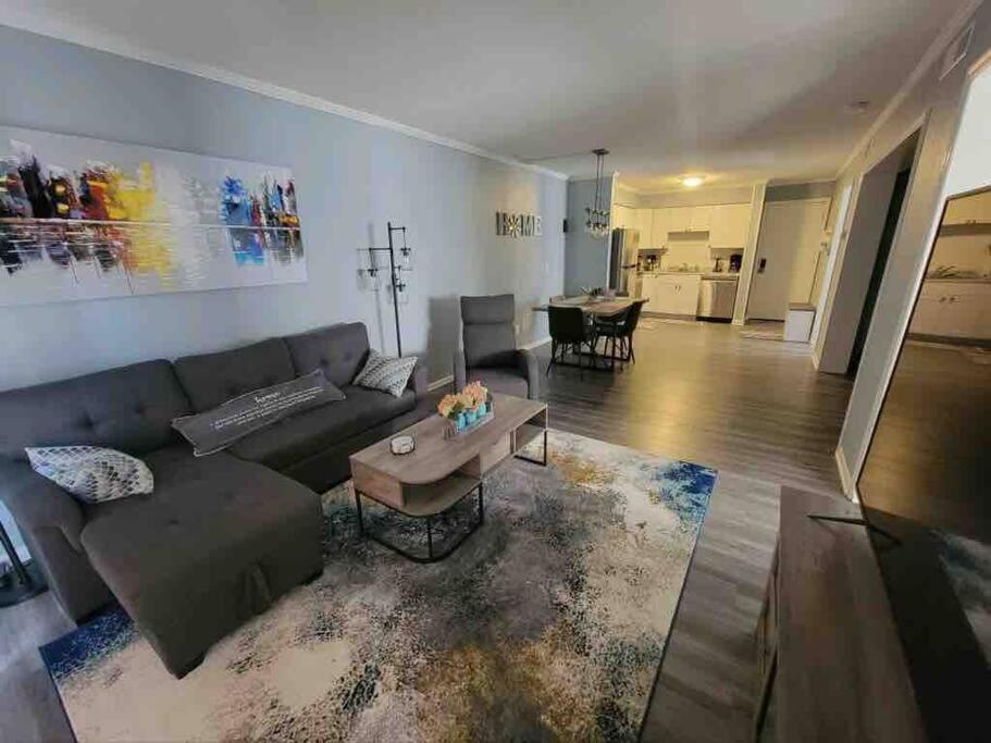 2022 Renovated 2-Bdrm Cozy, Lovely Condo W/Parking! Хилтън Хед Айлънд Екстериор снимка