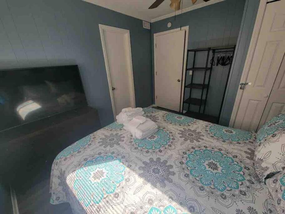 2022 Renovated 2-Bdrm Cozy, Lovely Condo W/Parking! Хилтън Хед Айлънд Екстериор снимка