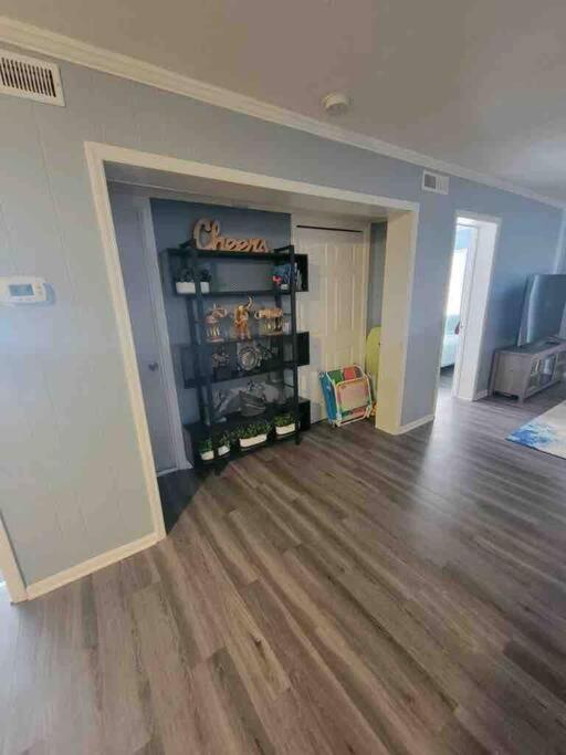 2022 Renovated 2-Bdrm Cozy, Lovely Condo W/Parking! Хилтън Хед Айлънд Екстериор снимка
