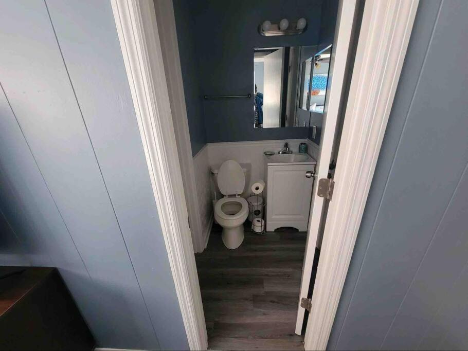 2022 Renovated 2-Bdrm Cozy, Lovely Condo W/Parking! Хилтън Хед Айлънд Екстериор снимка